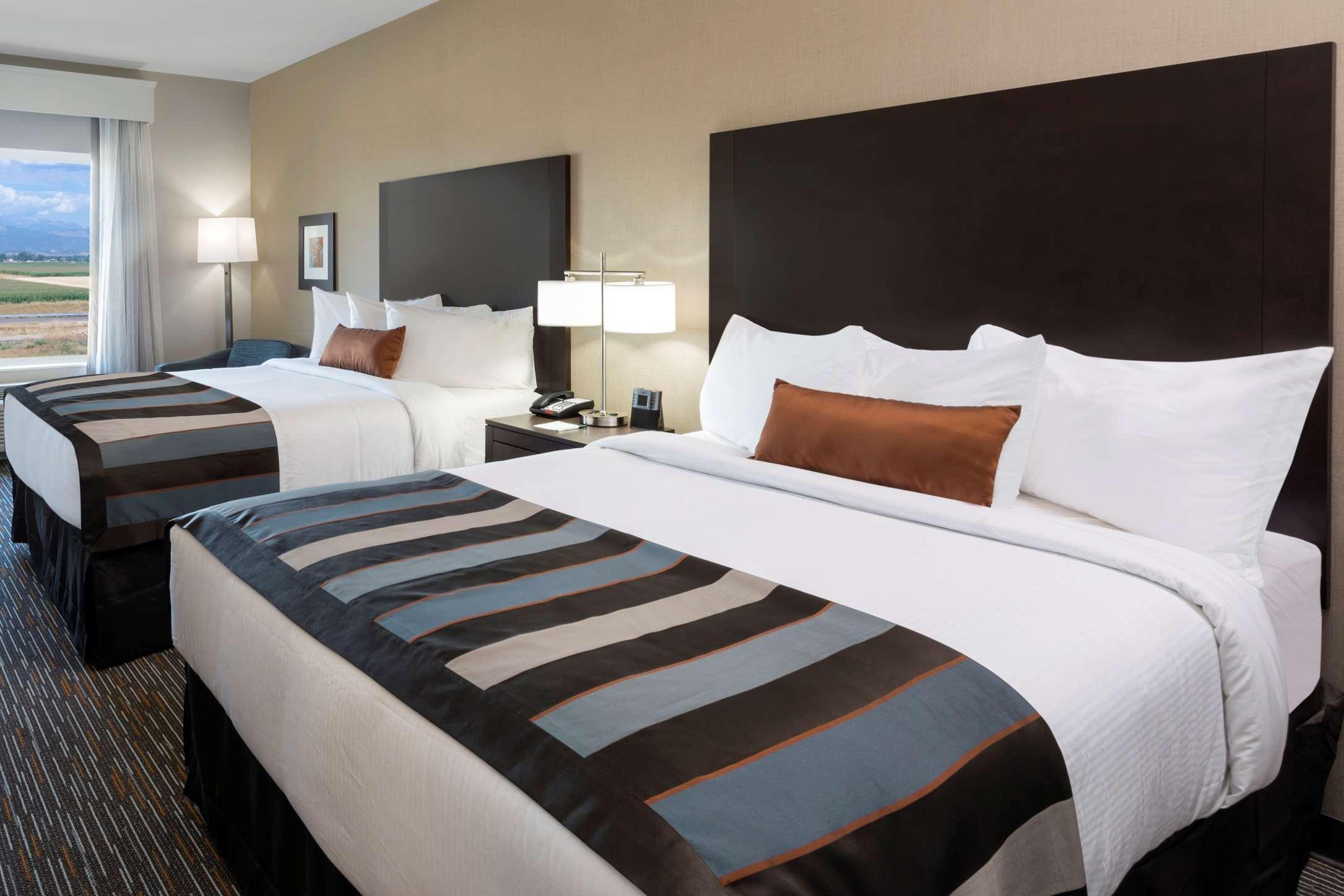Hampton Inn By Hilton Nashville Airport Century Place Bagian luar foto