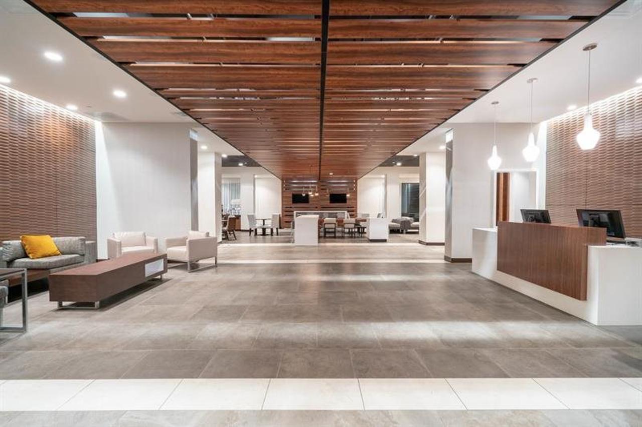 Hampton Inn By Hilton Nashville Airport Century Place Bagian luar foto